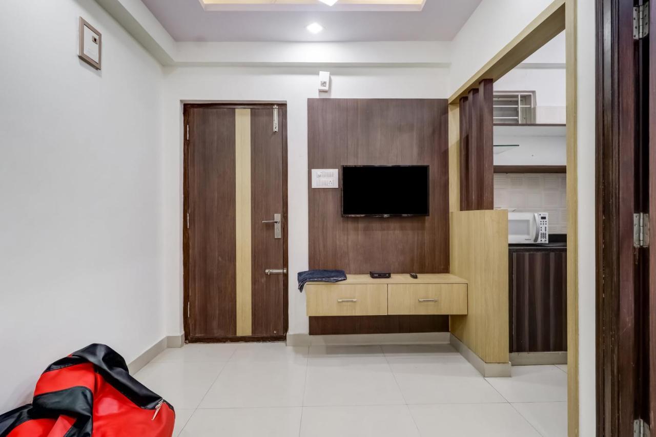 Oyo 81895 Nr Homes Бангалор Екстериор снимка